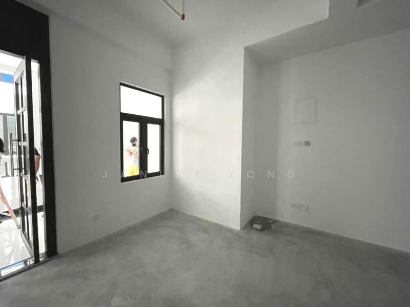 Retail Space for Sale in Iskandar Puteri (Nusajaya) (Johor) - Janice Yong - Interior - PropertyGuru.com.my