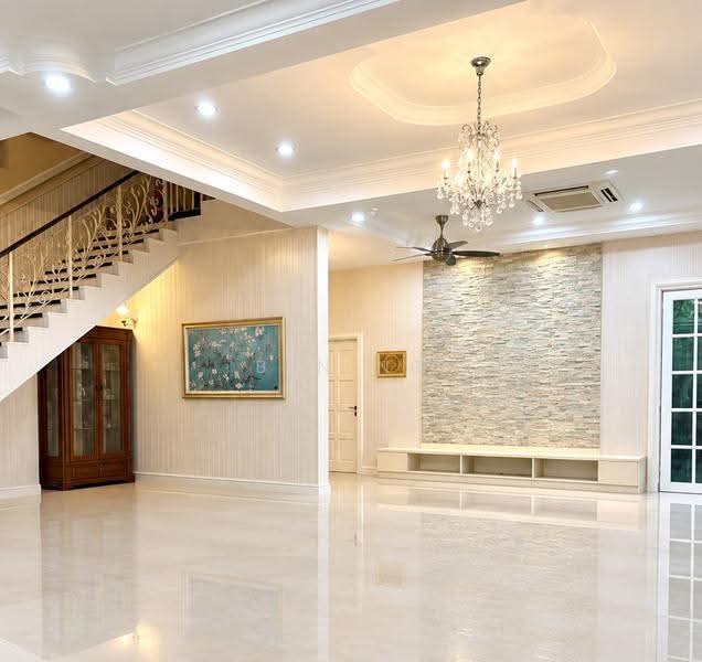 Bungalow House untuk Dijual di Kota Kemuning (Shah Alam) - Ben Ng - Living Room - PropertyGuru.com.my