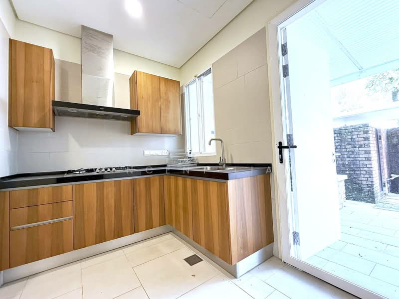 Rumah Berkembar untuk Dijual di Ara Damansara (Selangor) - Vincent Liaw - Kitchen - PropertyGuru.com.my