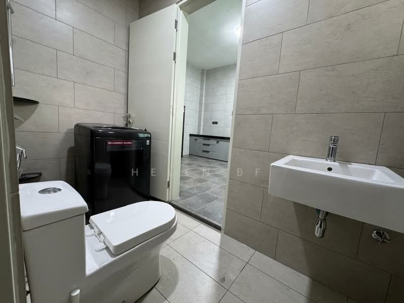 Rumah Berkembar untuk Disewa di Ujong Pasir (Melaka) - Helen BF - Bathroom - PropertyGuru.com.my
