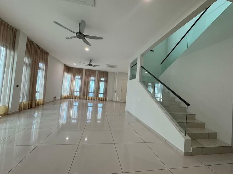 Rumah Berkembar untuk Disewa di Ujong Pasir (Melaka) - Helen BF - Living Room - PropertyGuru.com.my