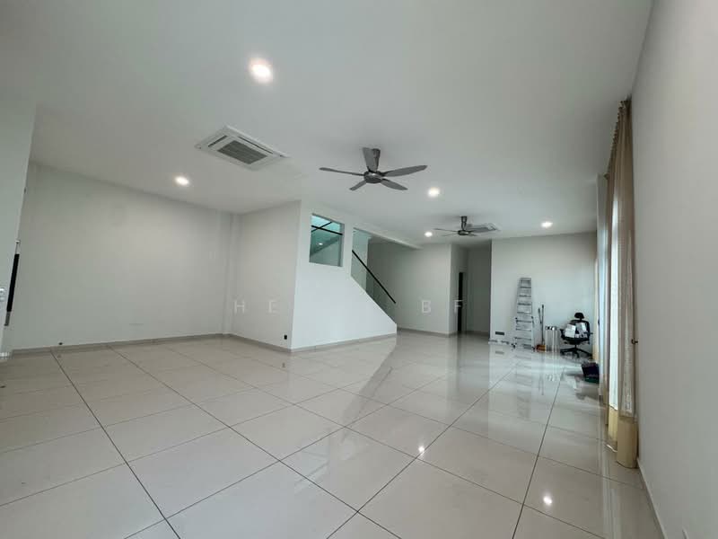 Rumah Berkembar untuk Disewa di Ujong Pasir (Melaka) - Helen BF - Living Room - PropertyGuru.com.my