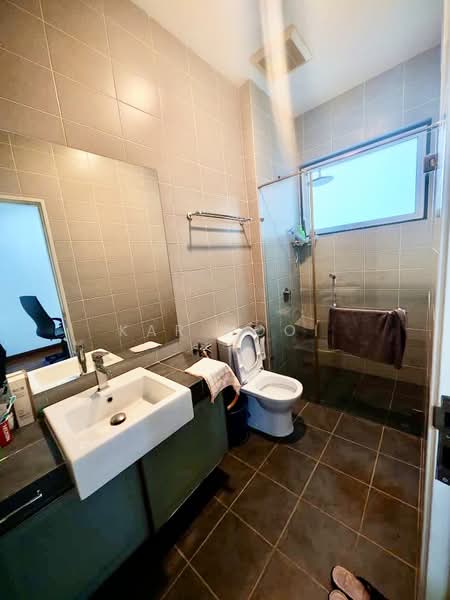 Link Bungalow for Rent in Cyberjaya (Selangor) - Kar Hooi - Bathroom - PropertyGuru.com.my