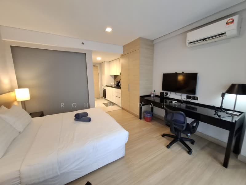 Servis Apartment untuk Dijual di Straits Residence (Serviced Suites) - Rohani Daud - Bedroom - PropertyGuru.com.my