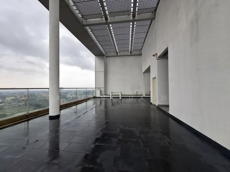 Servis Apartment untuk Dijual di Straits Residence (Serviced Suites) - Rohani Daud - Balcony - PropertyGuru.com.my