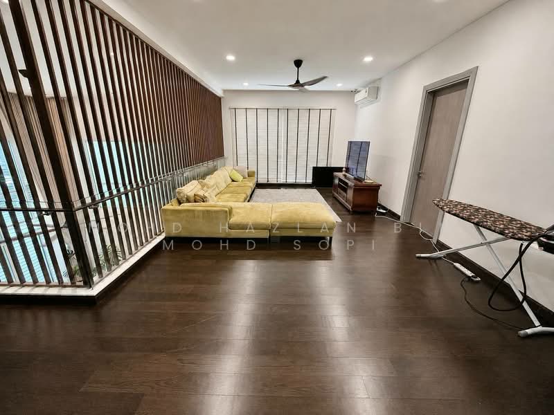 Bungalow for Sale in Shah Alam (Selangor) - Mohd Hazlan bin Mohd Sopi - Living Room - PropertyGuru.com.my