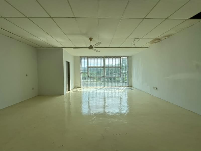 Kedai untuk Disewa di Johor Bahru (Johor) - Jesy Tey - Living Room - PropertyGuru.com.my