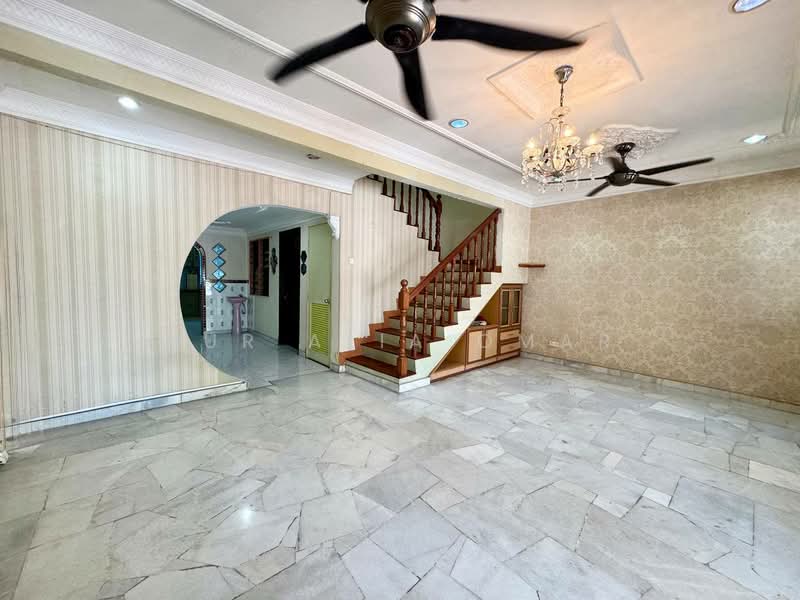 2-storey Terraced House for Sale in Klang (Selangor) - Nur Alia Omar - Living Room - PropertyGuru.com.my