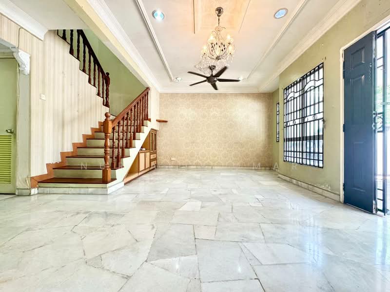 2-storey Terraced House for Sale in Klang (Selangor) - Nur Alia Omar - Living Room - PropertyGuru.com.my