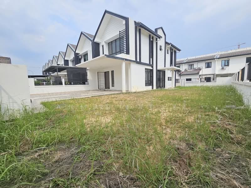 2-storey Terraced House for Rent in Bangi (Selangor) - Ahmad Fadlee - Exterior - PropertyGuru.com.my