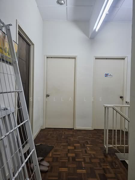 Rumah Teres untuk Dijual di Bandar Sungai Long (Selangor) - Stella Lee - Corridor - PropertyGuru.com.my