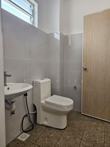 Rumah Teres 2 Tingkat untuk Dijual di Bandar Mahkota Cheras (Cheras) - Stella Lee - Bathroom - PropertyGuru.com.my