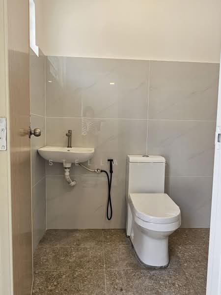 Rumah Teres 2 Tingkat untuk Dijual di Bandar Mahkota Cheras (Cheras) - Stella Lee - Bathroom - PropertyGuru.com.my