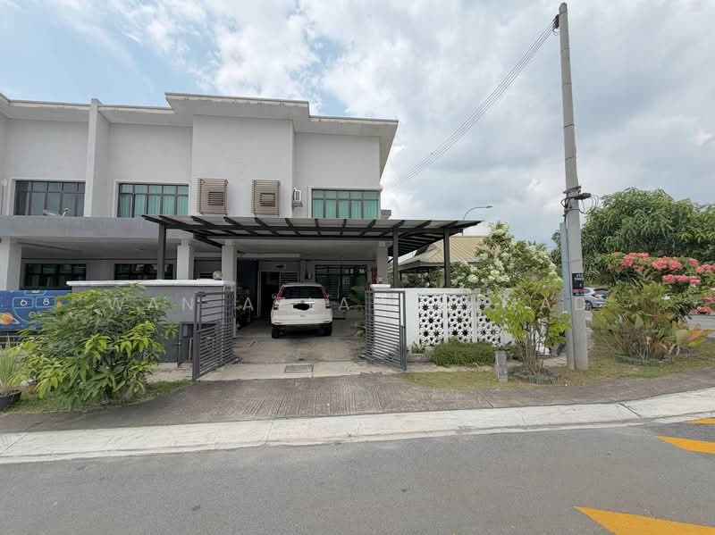 2-storey Terraced House for Sale in Seksyen 30 (Shah Alam) - Wan Azlan Ahmad - PropertyGuru.com.my