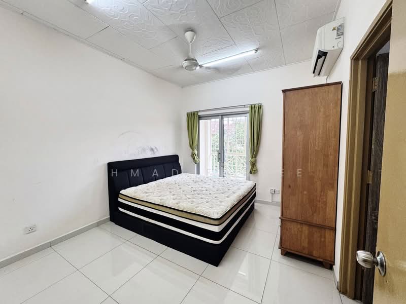 2-storey Terraced House for Sale in Bandar Baru Bangi (Selangor) - Ahmad Fadlee - PropertyGuru.com.my