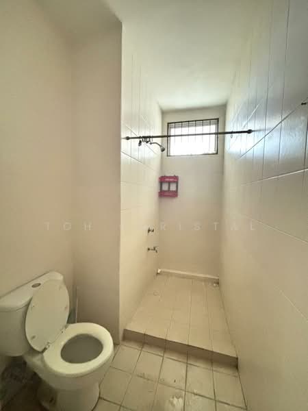2-storey Terraced House for Sale in Kuching (Sarawak) - Toh Christal - Grd Floor Bathroom - PropertyGuru.com.my