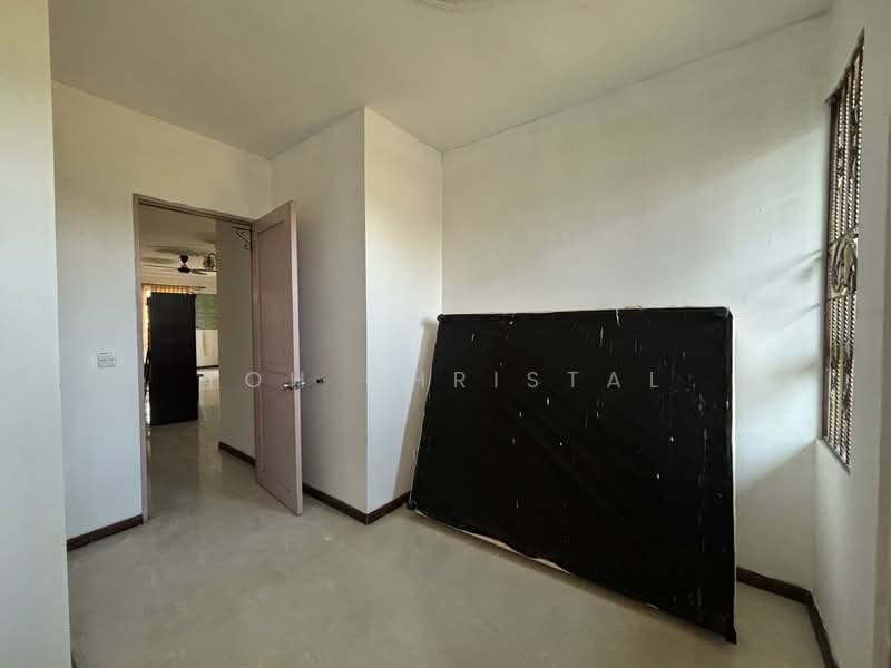 2-storey Terraced House for Sale in Kuching (Sarawak) - Toh Christal - Grd Floor Bedroom - PropertyGuru.com.my