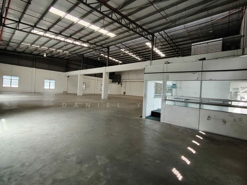 Factory for Rent in Eco Business Park 1 (Johor Bahru) - Daniel Yong - Interior - PropertyGuru.com.my