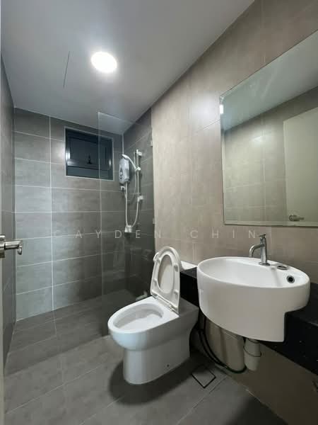 Servis Apartment untuk Disewa di Liberty @ Arc - Cayden Chin - Bathroom - PropertyGuru.com.my