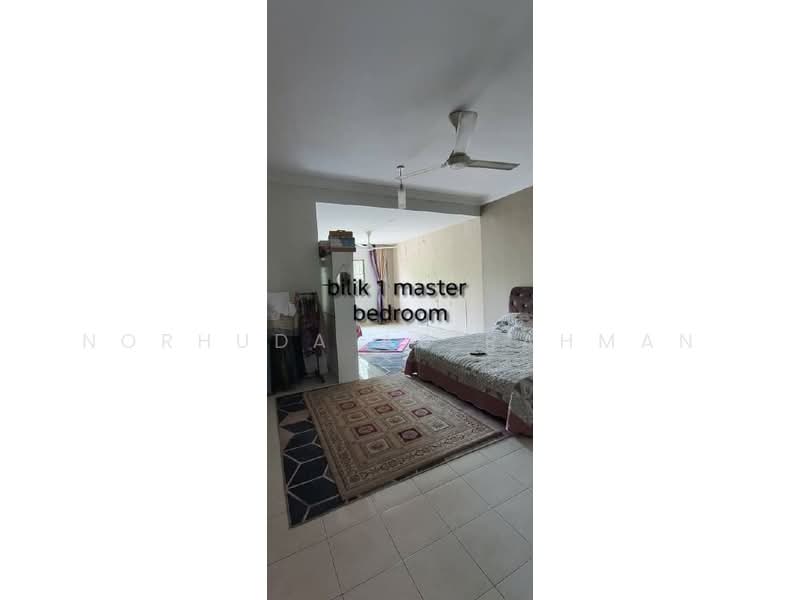 2-storey Terraced House for Sale in Bangi (Selangor) - Norhuda Ab Rahman - Master Bedroom - PropertyGuru.com.my
