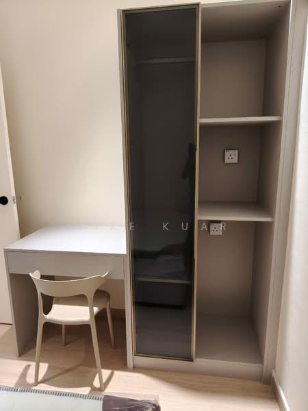 Servis Apartment untuk Disewa di Rubica @ Harbour Place - Mike Kuar - Study - PropertyGuru.com.my