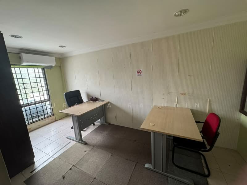 Shop / Office for Rent in Shah Alam (Selangor) - Zuraina Rajudin - Interior - PropertyGuru.com.my