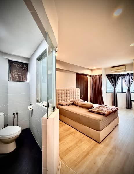 Kondominium untuk Dijual di Marina Bay Condominium - KK Kwok - Bedroom - PropertyGuru.com.my