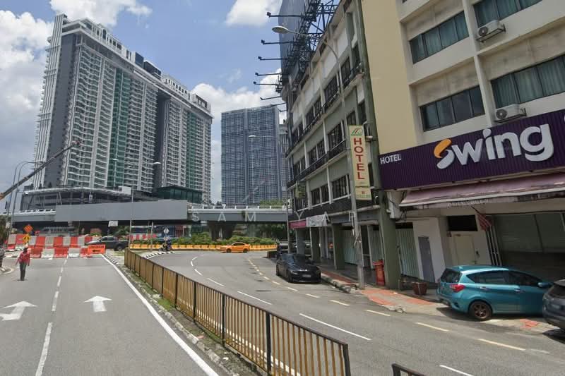 Shop for Sale in Sungai Besi (Kuala Lumpur) - Sam Yap - Exterior - PropertyGuru.com.my