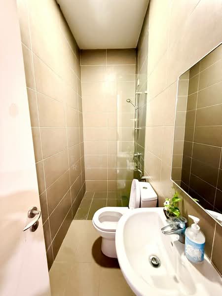 Rumah Teres 2 Tingkat untuk Dijual di Setia Eco Glades (Cyberjaya) - Farhan Rafael - Bathroom - PropertyGuru.com.my