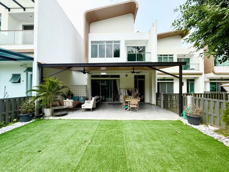 Rumah Teres 2 Tingkat untuk Dijual di Setia Eco Glades (Cyberjaya) - Farhan Rafael - Exterior - PropertyGuru.com.my