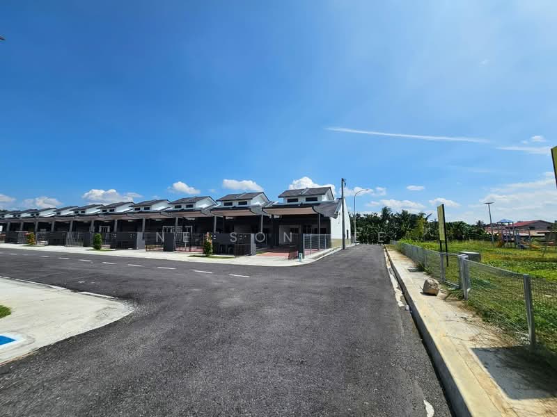 1-storey Terraced House for Sale in Klang (Selangor) - Nelson Lee - Exterior - PropertyGuru.com.my