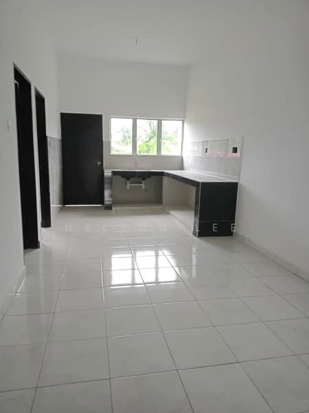 1-storey Terraced House for Sale in Klang (Selangor) - Nelson Lee - Kitchen - PropertyGuru.com.my