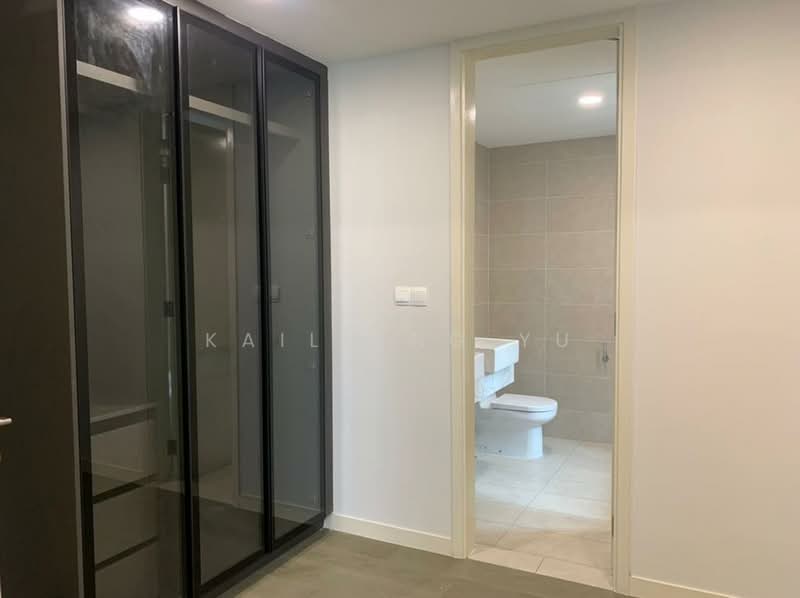 Servis Apartment untuk Dijual di Ooak Serviced Apartments @ Kiara 163 - Kailiang Yu - Bathroom - PropertyGuru.com.my