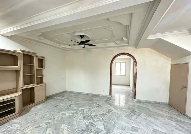 Rumah Teres 2 Tingkat untuk Dijual di Pandan Perdana (Cheras) - Jun Ming - Living Room - PropertyGuru.com.my