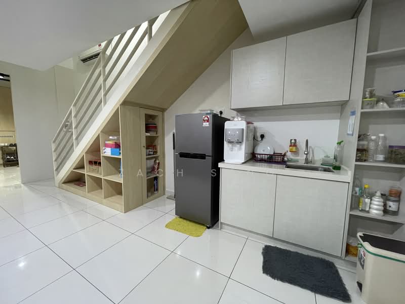 Office for Rent in Kampung Berembang (Ampang) - Zach Seng - Kitchen - PropertyGuru.com.my