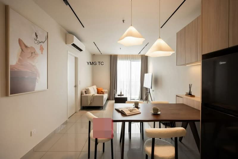 Servis Apartment untuk Disewa di Hyde Tower - Zackinn Hoi - Living Room - PropertyGuru.com.my