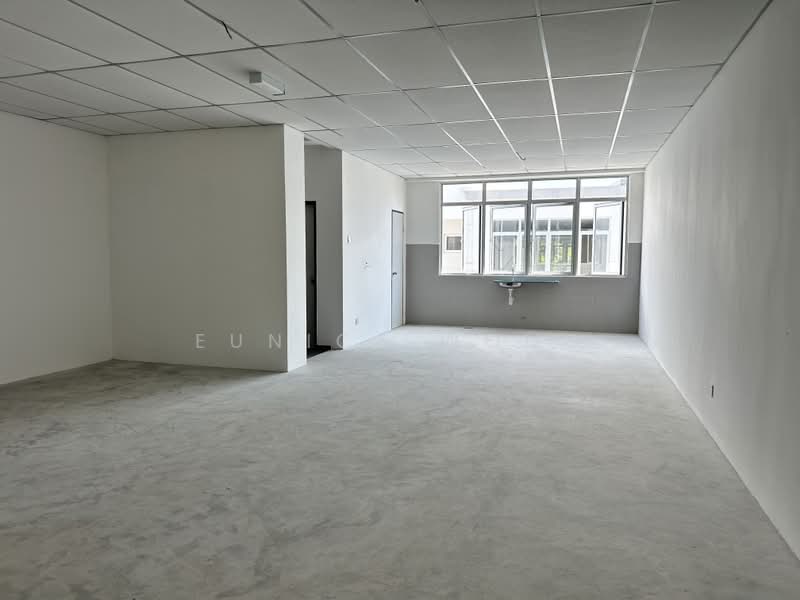 Shop / Office for Sale in Bandar Tasik Puteri (Rawang) - Eunice Wong - PropertyGuru.com.my