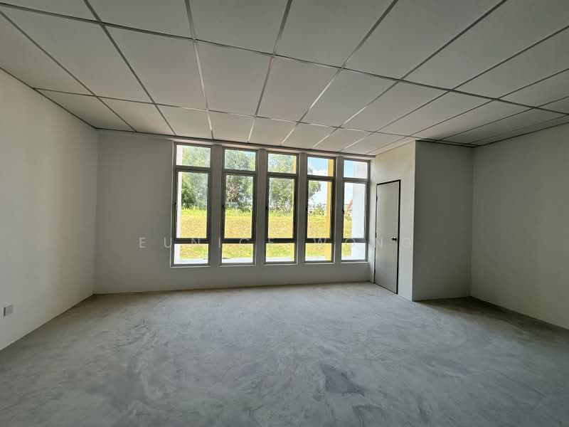 Shop / Office for Sale in Bandar Tasik Puteri (Rawang) - Eunice Wong - PropertyGuru.com.my