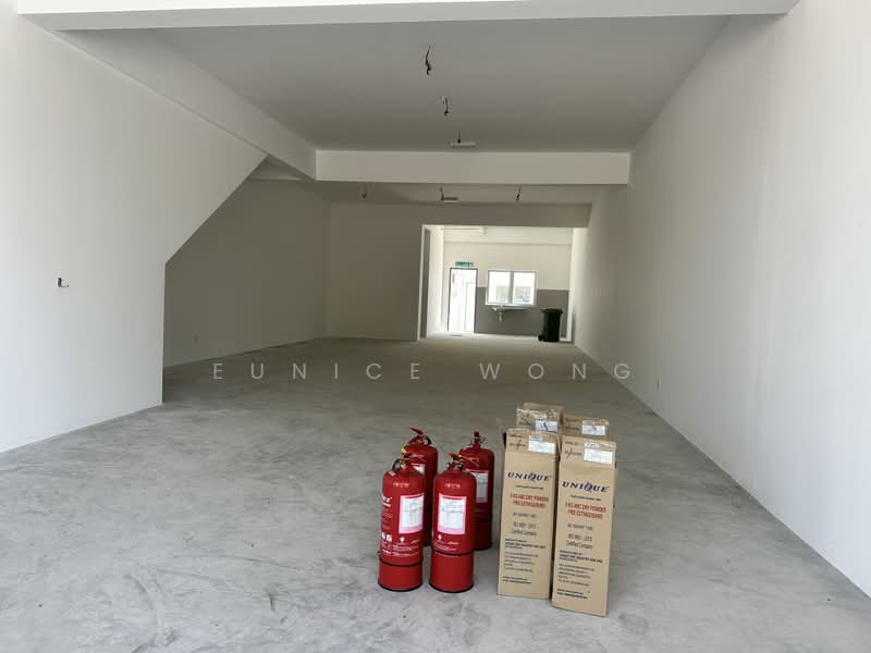 Shop / Office for Sale in Bandar Tasik Puteri (Rawang) - Eunice Wong - PropertyGuru.com.my
