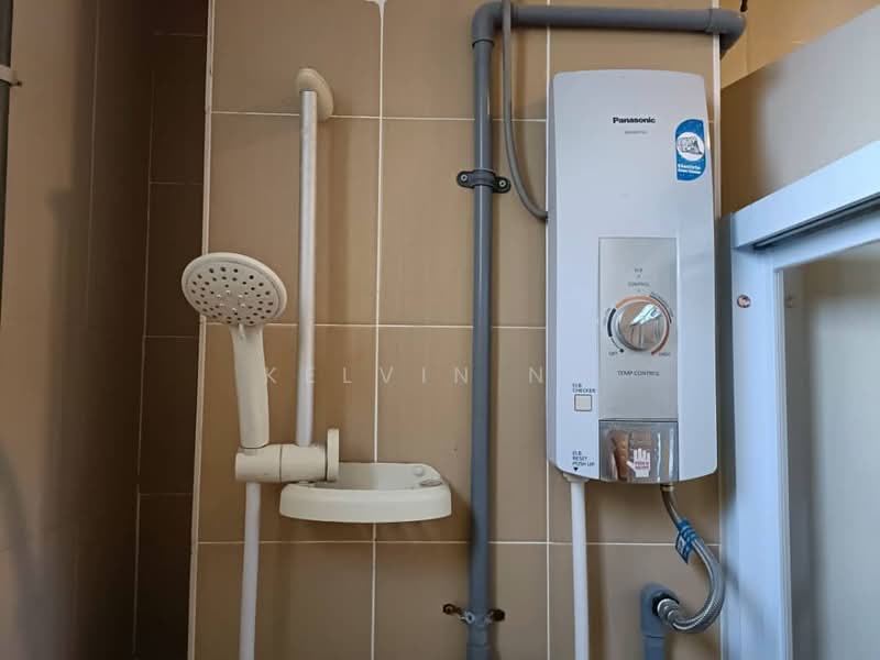 Kondominium untuk Disewa di Aman Heights Condominium - Kelvin Ng - Bathroom - PropertyGuru.com.my