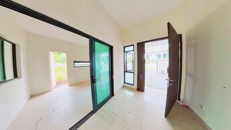 Terraced House for Rent in Kajang (Selangor) - Jovie Lee - Entrance - PropertyGuru.com.my
