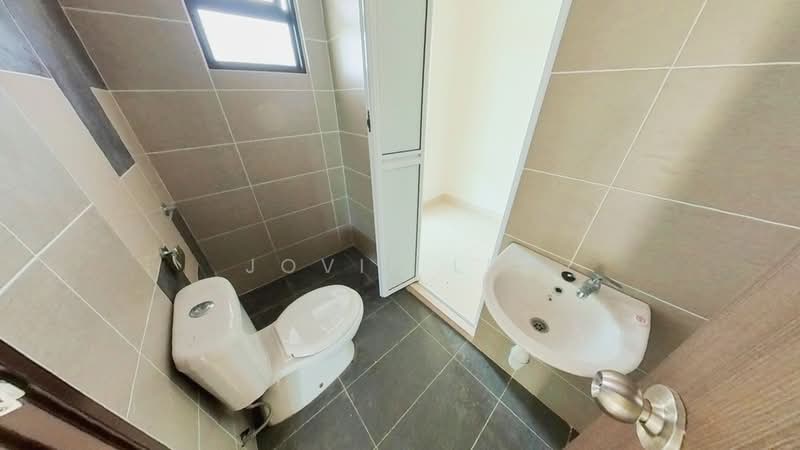 Terraced House for Rent in Kajang (Selangor) - Jovie Lee - Bathroom - PropertyGuru.com.my