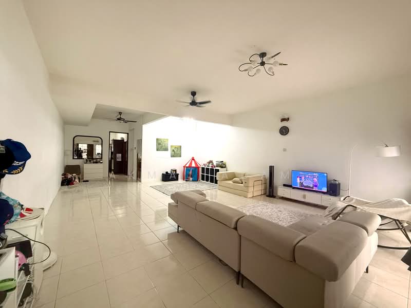 Rumah Teres 2 Tingkat untuk Dijual di Bandar Nusaputra (Puchong) - Akmal Adam - Living Room - PropertyGuru.com.my
