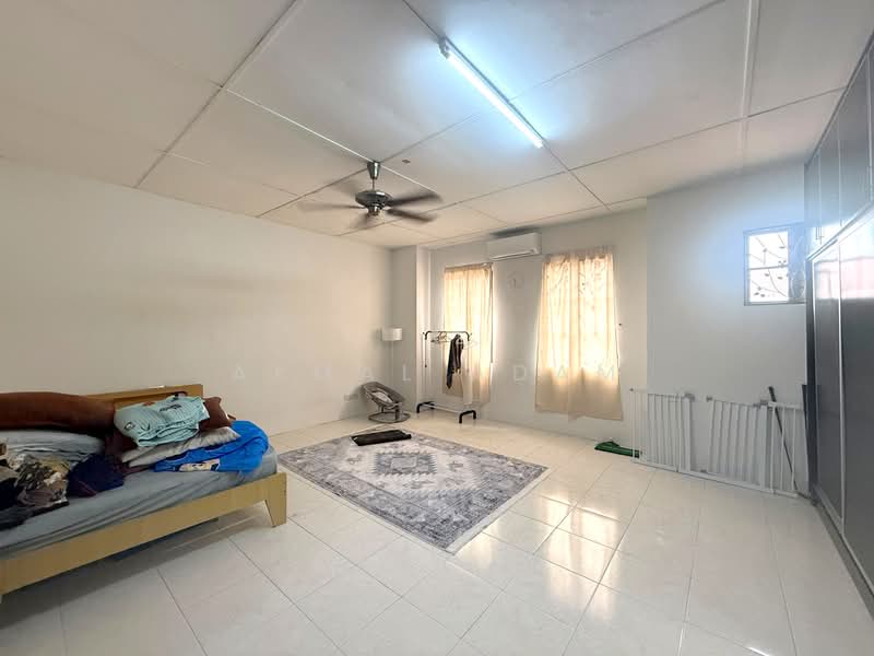 Rumah Teres 2 Tingkat untuk Dijual di Bandar Nusaputra (Puchong) - Akmal Adam - Bedroom - PropertyGuru.com.my