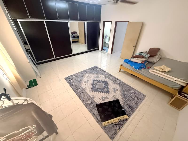 Rumah Teres 2 Tingkat untuk Dijual di Bandar Nusaputra (Puchong) - Akmal Adam - Bedroom - PropertyGuru.com.my