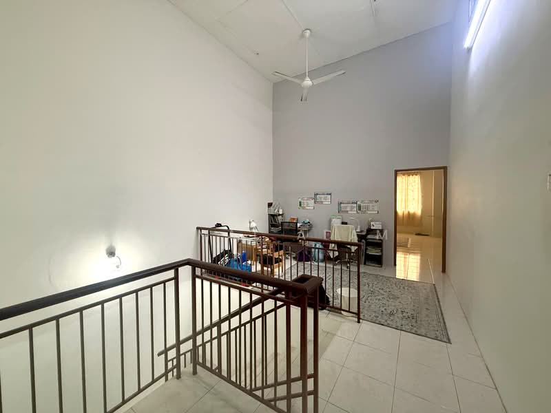 Rumah Teres 2 Tingkat untuk Dijual di Bandar Nusaputra (Puchong) - Akmal Adam - Interior - PropertyGuru.com.my