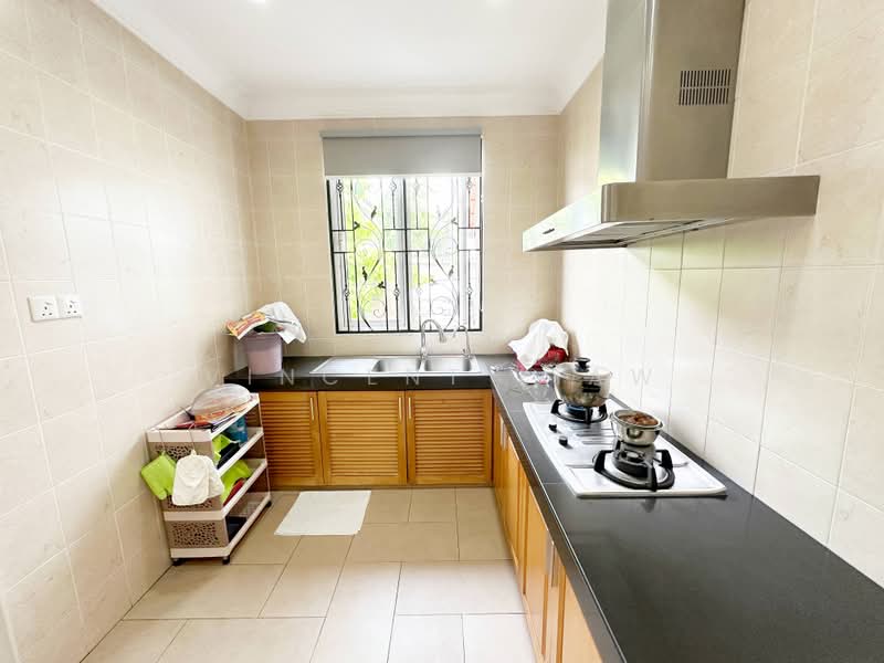 Bungalow House for Sale in Petaling Jaya (Ara Damansara) - Vincent Liaw - Kitchen - PropertyGuru.com.my