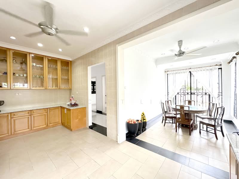 Bungalow House for Sale in Petaling Jaya (Ara Damansara) - Vincent Liaw - Kitchen - PropertyGuru.com.my
