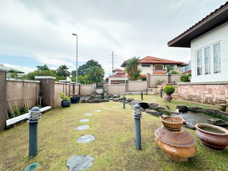 Bungalow House for Sale in Petaling Jaya (Ara Damansara) - Vincent Liaw - Garden - PropertyGuru.com.my