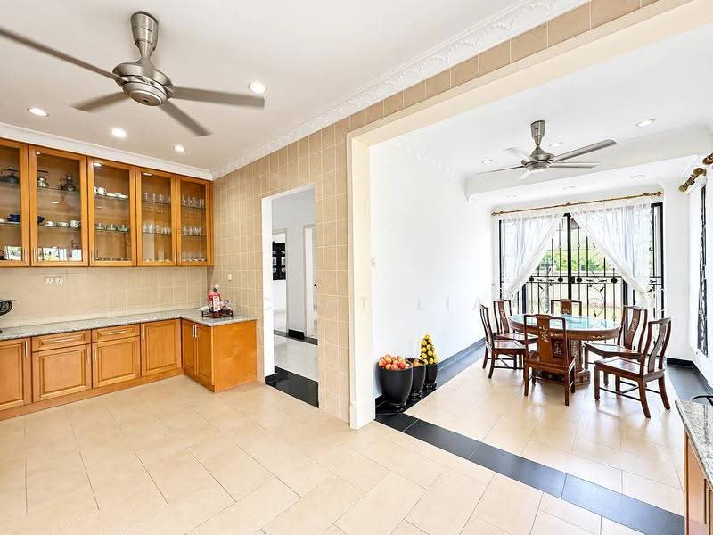 Bungalow House for Sale in Ara Damansara (Selangor) - Vincent Liaw - Kitchen - PropertyGuru.com.my